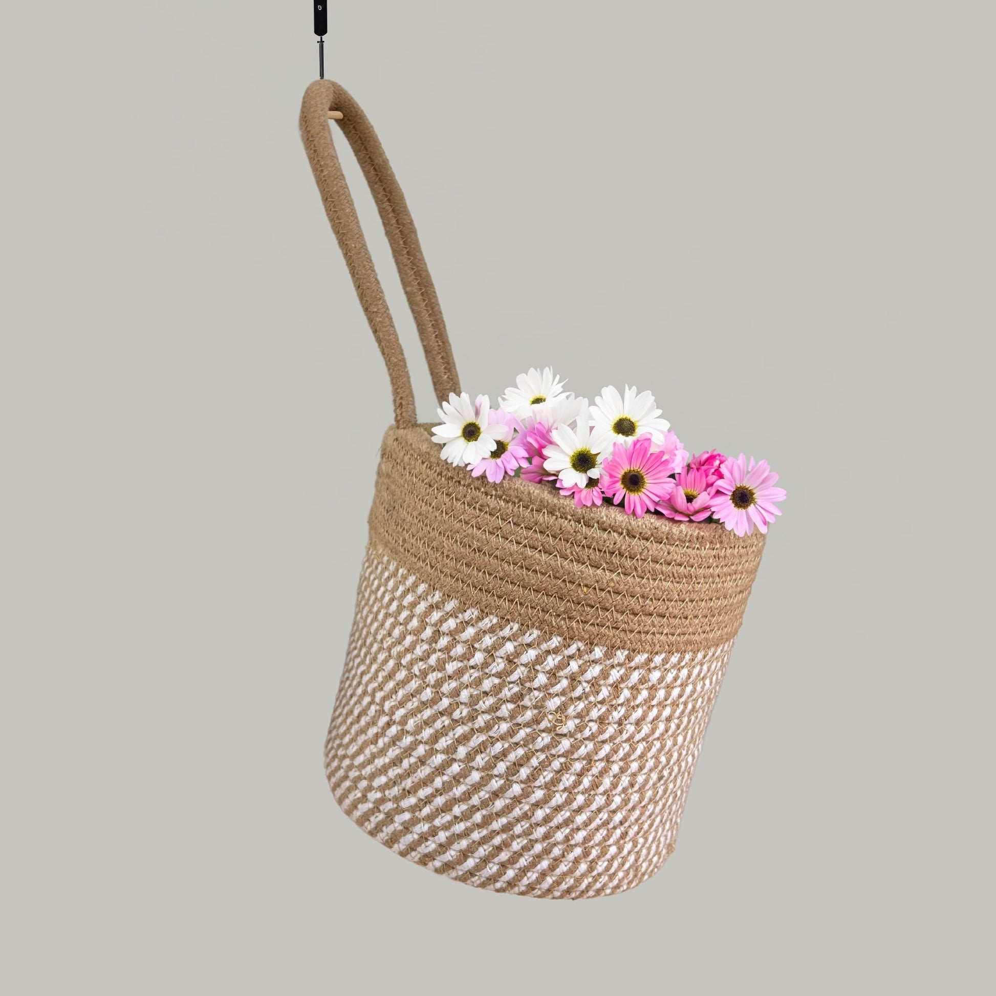 Wall Hanging Storage Basket-  White & Beige - jasmeyhomes