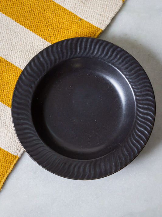 Mid-night Black Pasta Plate - jasmeyhomes
