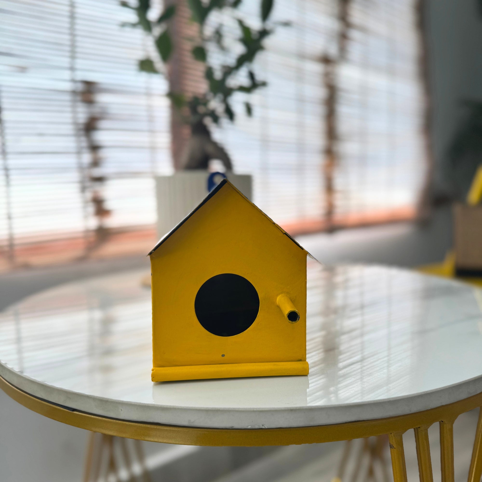 Yellow Metal Bird House – JASMEY HOMES