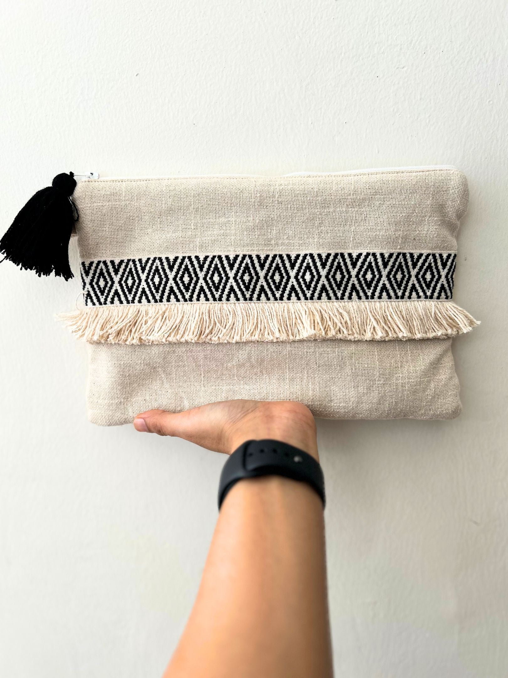 Yin Yang Pouch - jasmeyhomes