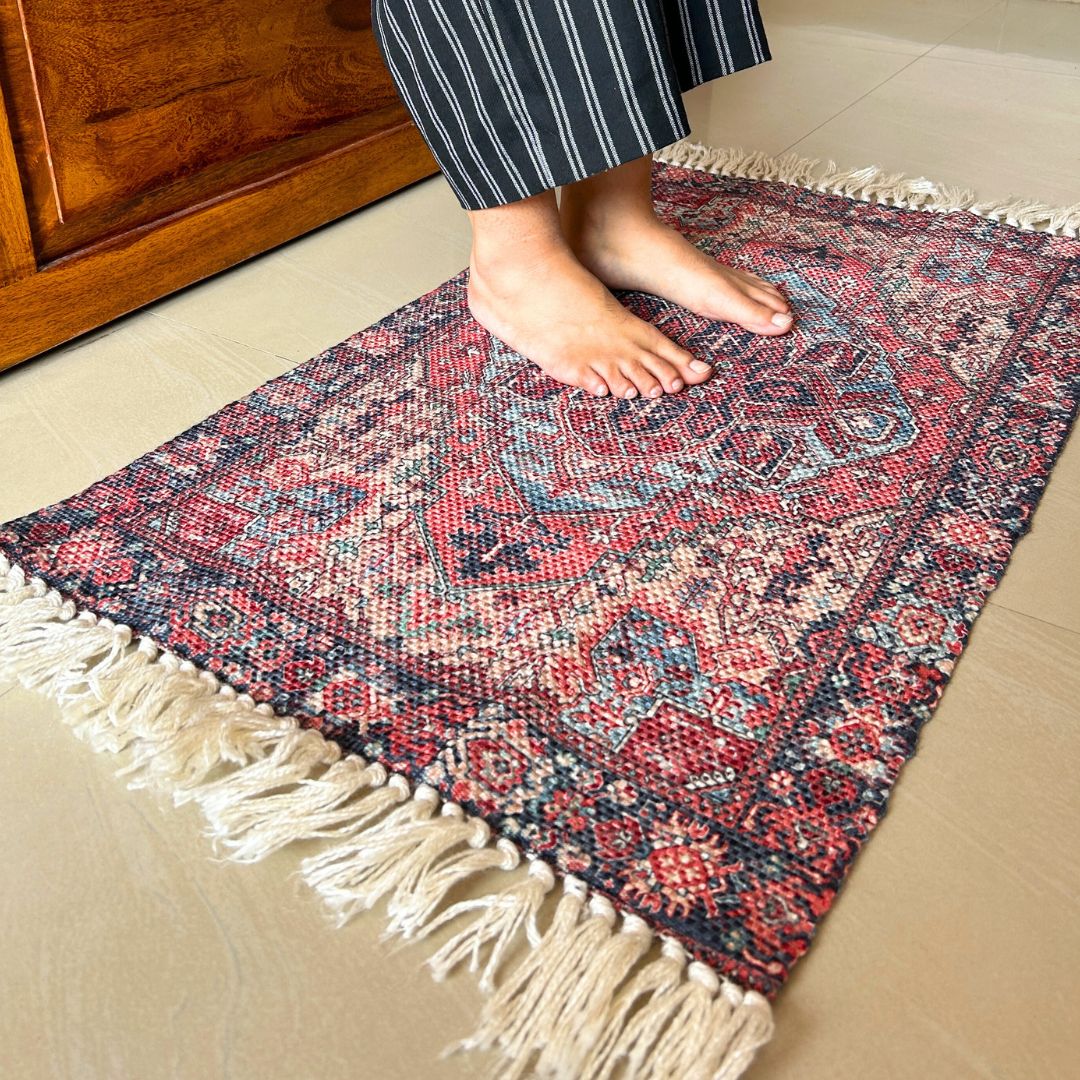 Timeless Tapestry Cotton Dhurrie | Floormat | 33X21 Inches – JASMEY HOMES