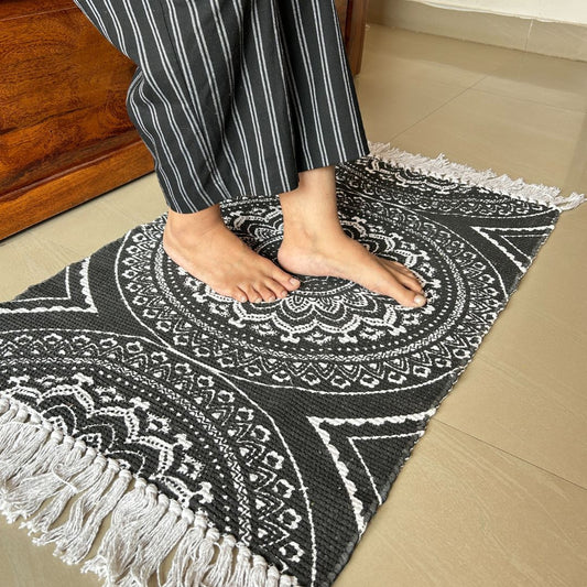 Modern Mystique Cotton Dhurrie | Floormat | 33X21 Inches