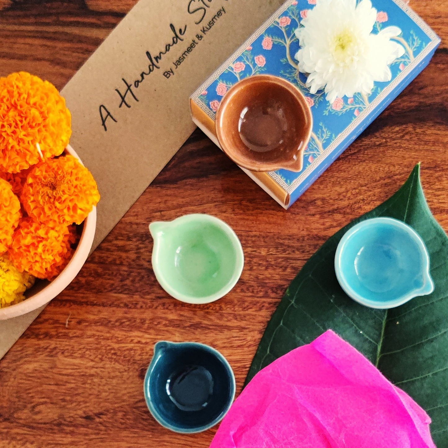 Madhuban Diwali Gift Box - Set of 5 - jasmeyhomes