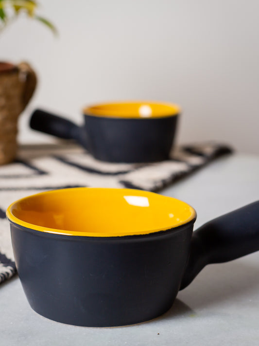 Yellow and Black Serving Bowl - jasmeyhomes