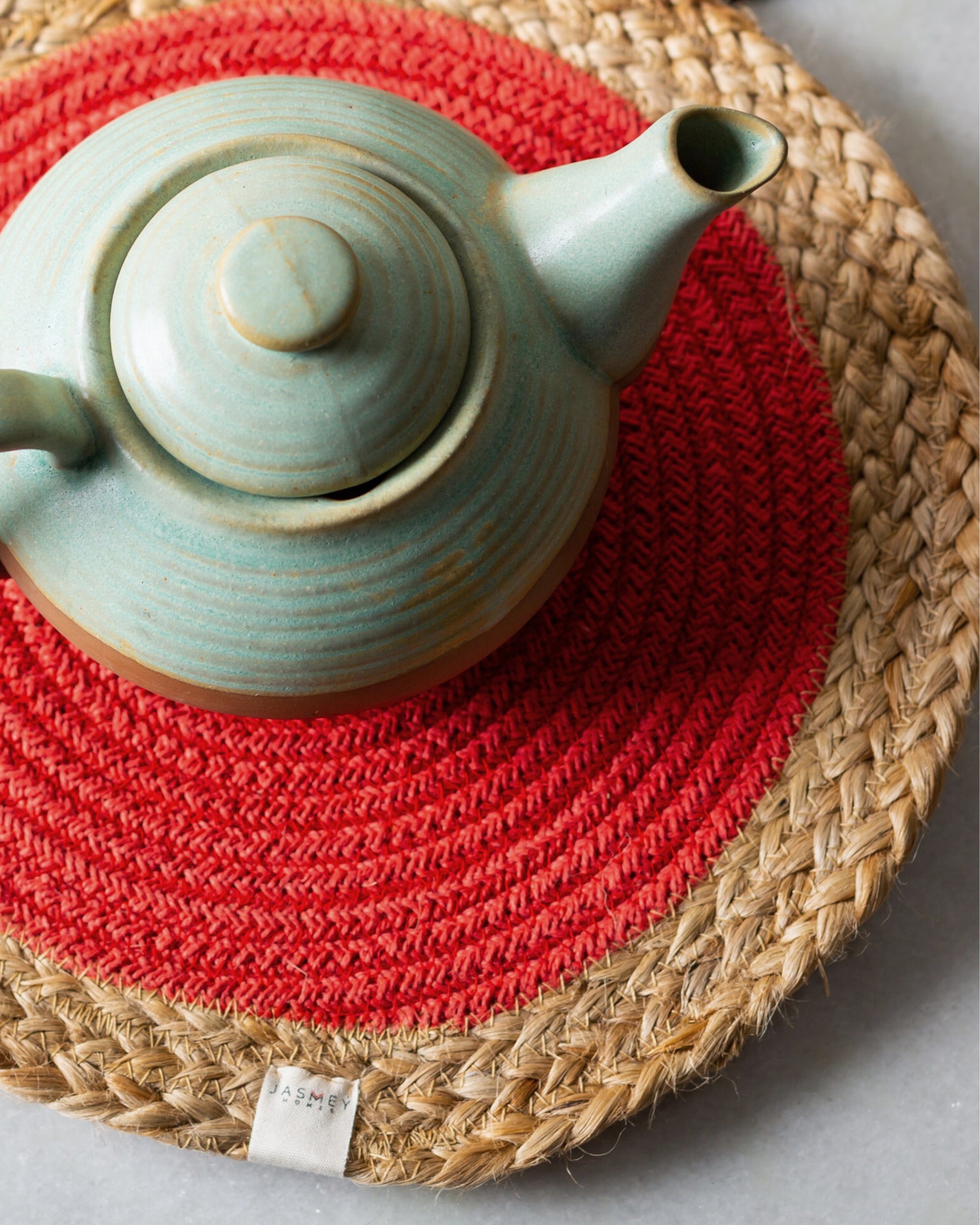 Jute & Cotton Monochrome Placemats - Coral - jasmeyhomes