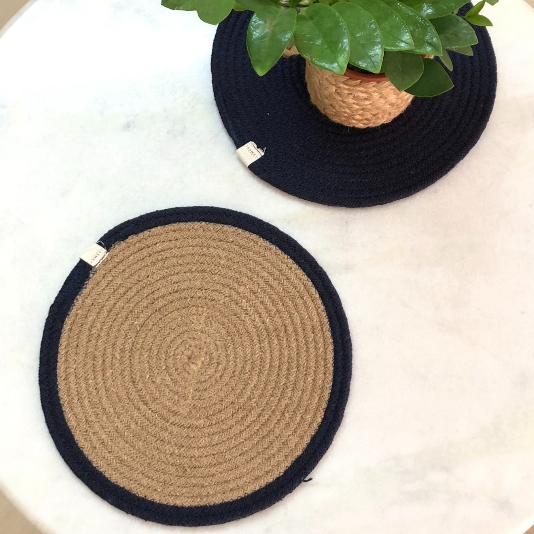 JASMEY HOMES Two-Sided Cotton Tablemats/Placemats Heat Resistant Dining Table Place Mats for Kitchen Coffee Table Wedding Party (12 inches / 30 cm Round) Blue, Set of 2 - jasmeyhomes