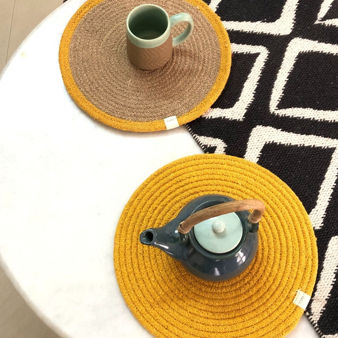 JASMEY HOMES Two-Sided Cotton Tablemats/Placemats Heat Resistant Dining Table Place Mats for Kitchen Coffee Table Wedding Party (12 inches / 30 cm Round) Yellow, Set of 2 - jasmeyhomes